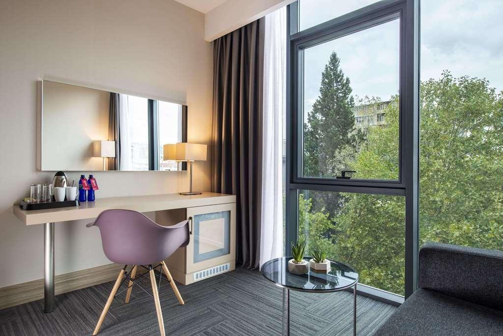 Ramada Encore Tbilisi Camera foto